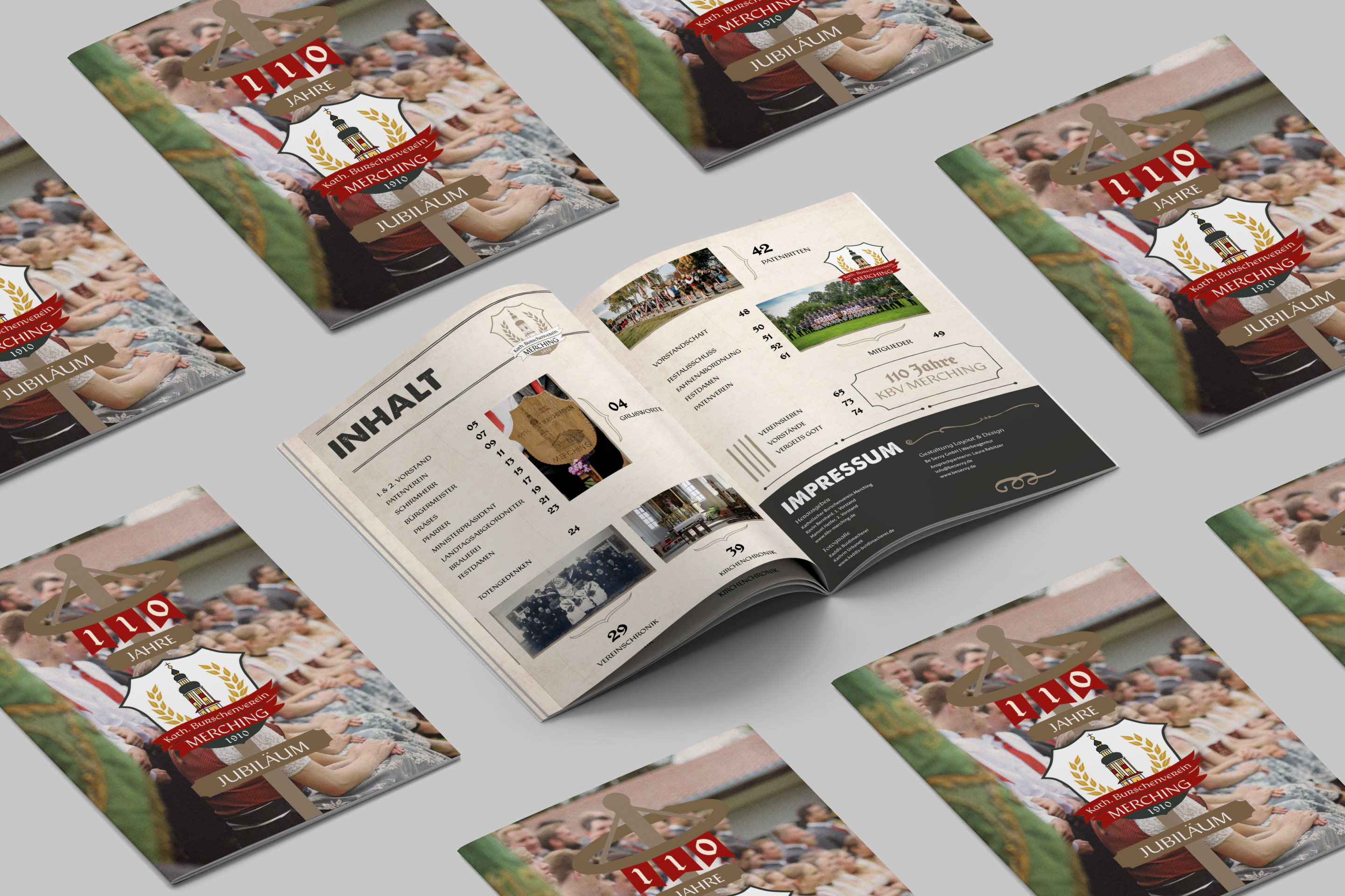 Bild mit mehreren Accessoires zum Thema Webdesign mit gelben Hintergrund